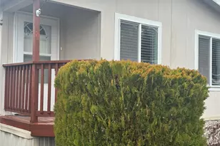 151 Cardinal Ln, Kelso, WA 98626 - Photo 2