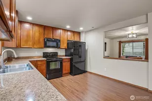 7809 87th Ave NE, Marysville, WA 98270 - Photo 8