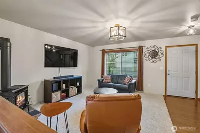 7809 87th Avenue NE, Marysville, WA 98270 - Photo 6