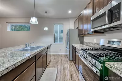 10330 White Deer Place, Silverdale, WA 98383 - Photo 12