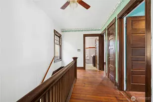 206 32nd Ave, Seattle, WA 98122 - Photo 14