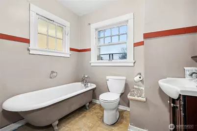 206 32nd Avenue, Seattle, WA 98122 - Photo 20