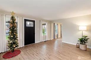 2013 8th St, Bremerton, WA 98337 - Photo 8