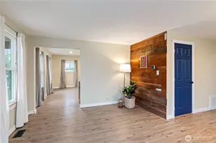 2013 8th St, Bremerton, WA 98337 - Photo 10