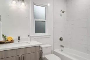 5240 39th Ave S, Seattle, WA 98118 - Photo 16