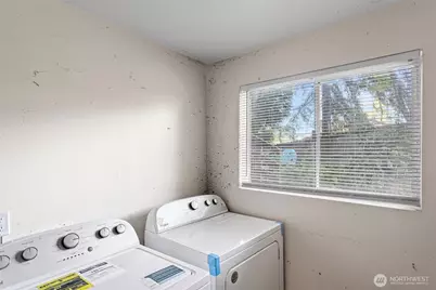 216 S 173rd Place, Burien, WA 98148 - Photo 16