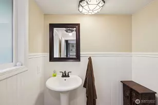 23417 NE Canyon Rd, Battle Ground, WA 98604 - Photo 12