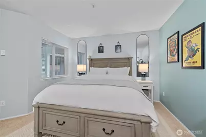 5000 NW Village Park Drive #F132, Issaquah, WA 98027 - Photo 8