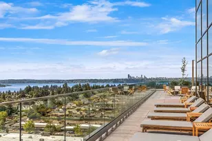 10232 NE 10th St, Bellevue, WA 98004 - Photo 10