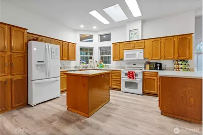 6301 360th Street S, Roy, WA 98580 - Photo 12