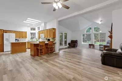 6301 360th Street S, Roy, WA 98580 - Photo 14
