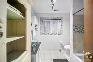 325 N Kansas Ave, East Wenatchee, WA 98802 - Photo 12