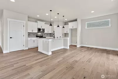 18518 Meridian Avenue SE #CR 03, Bothell, WA 98012 - Photo 8