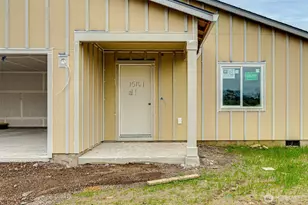 2008 Henderson Wy, Longview, WA 98632 - Photo 2