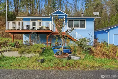 120 Sandy Bend Road, Castle Rock, WA 98611 - Photo 4