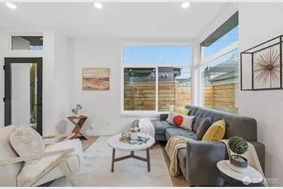 805 S Sullivan Street, Seattle, WA 98108 - Photo 2