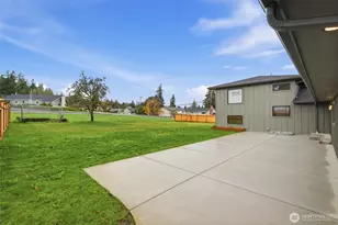 2910 K Ave, Anacortes, WA 98221 - Photo 38