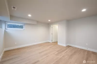 2910 K Avenue, Anacortes, WA 98221 - Photo 30