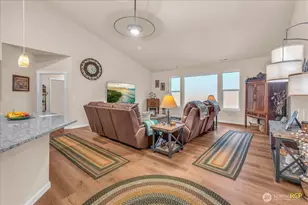 350 Powder Hill Dr, Kalama, WA 98626 - Photo 8