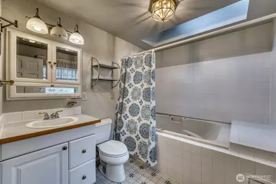 3728 70th Avenue Ct W, University Place, WA 98466 - Photo 14