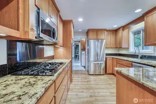 3728 70th Ave Ct W, University Place, WA 98466 - Photo 10