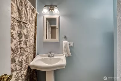 3728 70th Avenue Ct W, University Place, WA 98466 - Photo 16