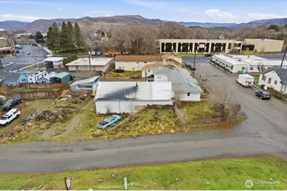 310 Center Street, Grand Coulee, WA 99133 - Photo 12