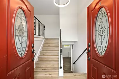 12637 SE 161st Street, Renton, WA 98058 - Photo 2