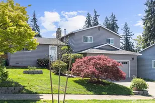 2713 NE 23rd Pl, Renton, WA 98056 - Photo 2