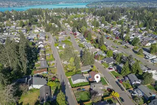 2713 NE 23rd Pl, Renton, WA 98056 - Photo 36