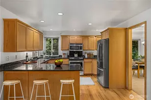 1000 NE Mt Ellinor Ct, Poulsbo, WA 98370 - Photo 8