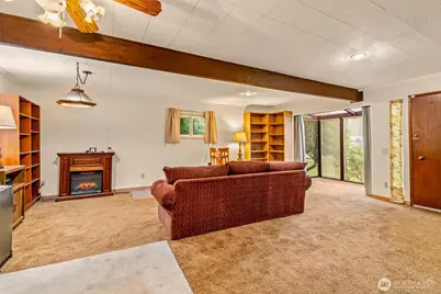 18123 60th Avenue W, Lynnwood, WA 98037 - Photo 2