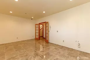 6121 Madrona Dr NE, Tacoma, WA 98422 - Photo 32