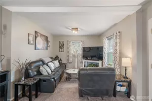 755 Willapa Second St, Raymond, WA 98577 - Photo 4