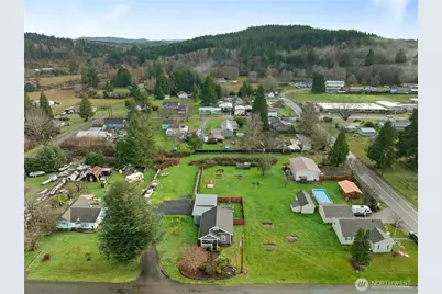 755 Willapa Second Street, Raymond, WA 98577 - Photo 28