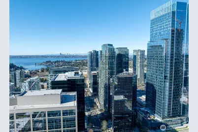 10700 NE 4th Street #2712, Bellevue, WA 98004 - Photo 18