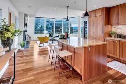 10700 NE 4th Street #2712, Bellevue, WA 98004 - Photo 6