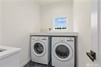 3436 33rd Avenue W, Seattle, WA 98199 - Photo 24