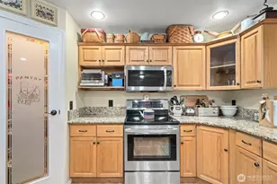 603 School St SE, Lacey, WA 98503 - Photo 8