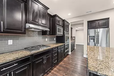 18815 Greenwood Place E, Bonney Lake, WA 98391 - Photo 14