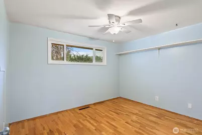 1705 36th Street, Anacortes, WA 98221 - Photo 20