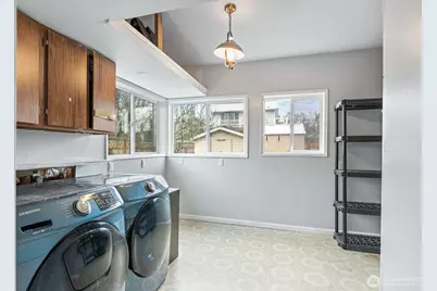 1705 36th Street, Anacortes, WA 98221 - Photo 12