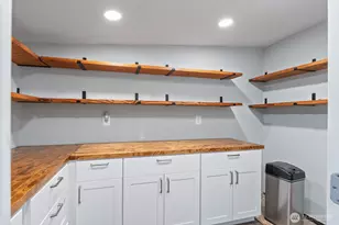 1705 36th St, Anacortes, WA 98221 - Photo 14