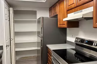 611 SW 5th Ct, Renton, WA 98057 - Photo 6