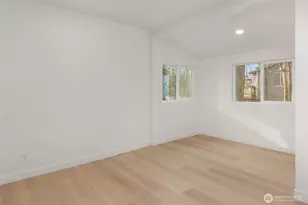 18621 NE 183rd St, Woodinville, WA 98077 - Photo 14