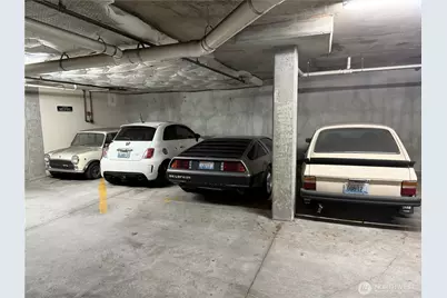 700 E Denny Way #PH603, Seattle, WA 98122 - Photo 28