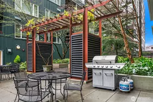 2717 Western Ave, Seattle, WA 98121 - Photo 2