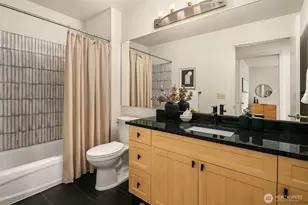 2717 Western Ave, Seattle, WA 98121 - Photo 16