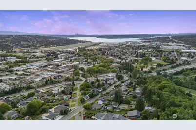 420 Renton Avenue S, Renton, WA 98057 - Photo 40