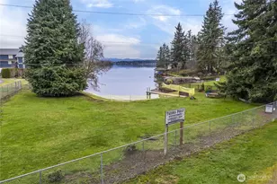 2202 Tacoma Point Dr E, Lake Tapps, WA 98391 - Photo 8